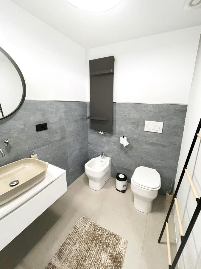 Porta Susa X6 - Freeparking Wi-Fi E Netflix Apartment Turin Exterior photo